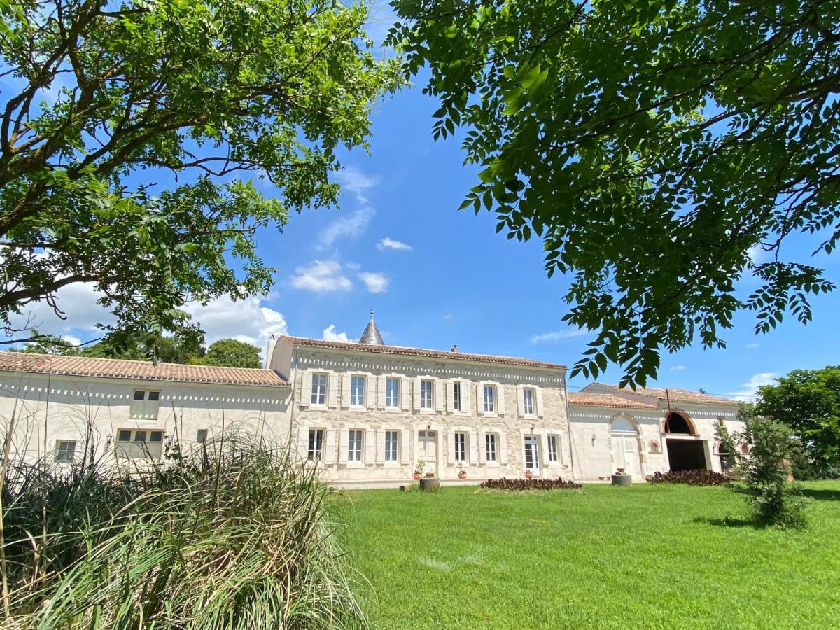Domaine De Lanis - Maison D'Hotes Avec Parc Et Piscine Castelnaudary Exterior photo