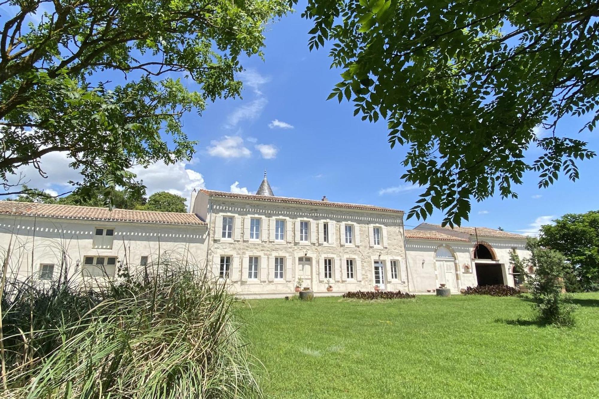 Domaine De Lanis - Maison D'Hotes Avec Parc Et Piscine Castelnaudary Exterior photo